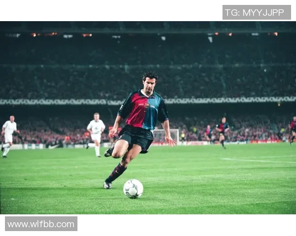 帕尼尼足球球星卡黄金版独特收藏价值分析及市场前景探讨 帕尼尼足球球星卡黄金版独特收藏价值分析及市场前景探讨