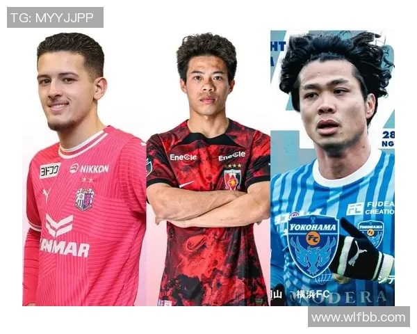 泰国足球第一球星的崛起与背后的辉煌历程揭秘 泰国足球第一球星的崛起与背后的辉煌历程揭秘