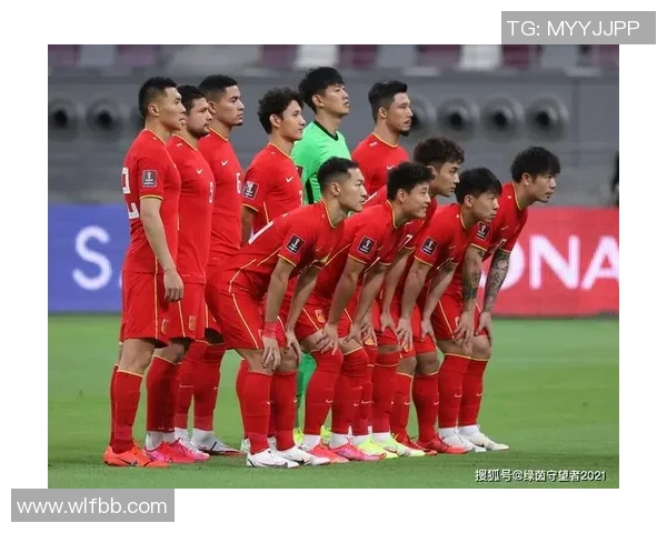 中国现代足球球星成长历程与赛场辉煌表现的深度解析